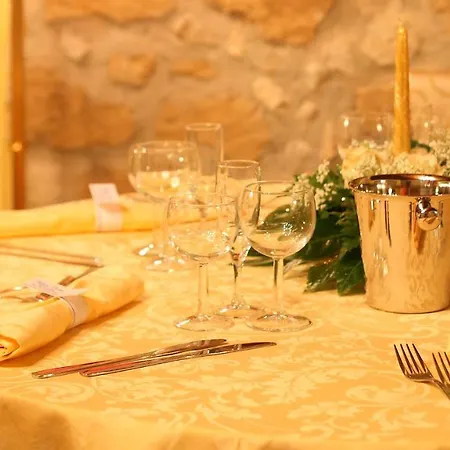 Antica Corte Bed & Breakfast *
